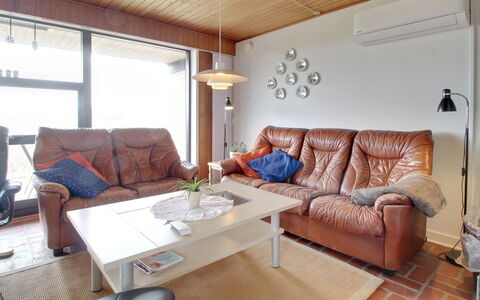Sophine - 50M from the Sea: Mobilia, Interior Design, Pavimentazione, Parete, Divano, Pavimento, Legna, Soffitto, Soggiorno, Camera