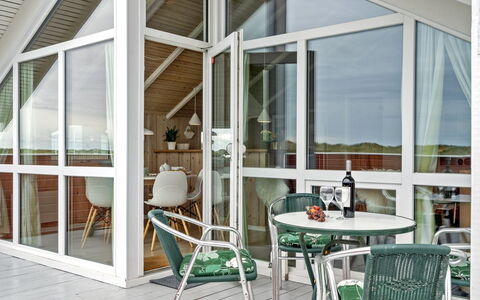 Betti - 300M from the Sea: Erba, Casa, Tetto, Casa, Villetta, Arbusto, Lotto, Area Rurale, Agriturismo, Groundcover