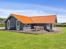 Aarne - 300M from the Sea