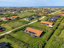 Bettine - 500M from the Sea