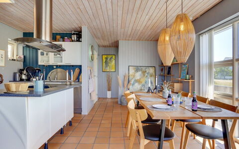 Ljubinko - 50M from the Sea: Legna, Casa, Materiale Composito, Porta, Villetta, Shade, Raccordo, Latifoglie, Color Legno