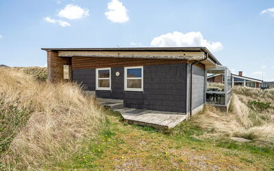 Emelin - 475M from the Sea