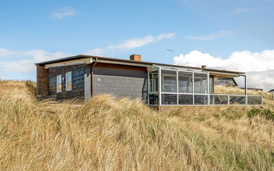 Emelin - 475M from the Sea