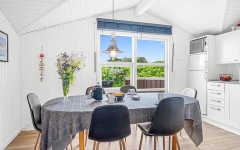 Larisa - 250M from the Sea: Mobilia, Interior Design, Soffitto, Cucina & Sala Da Pranzo Tavolo, Pavimentazione, Sedia, Tavolo, Illuminazione, Pavimento, Sala Da Pranzo