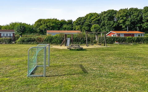 Kjera - 200M from the Sea: Comunita 'Impianto, Luce Del Sole, Pianta Erbacea, Giardino, Piantagione, Agricoltura, Azienda Agricola