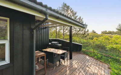 Gottliebe - 850M from the Sea