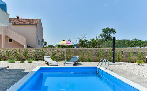 Sunset: Acqua, Pianta, Cielo, Costruzione, Piscina, Azzurro, Shade, Albero, Tempo Libero, Casa