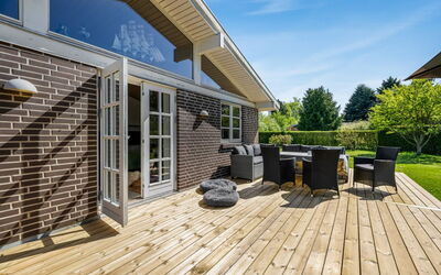 Melle - 350M from the Sea