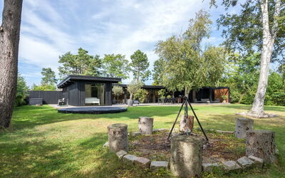 Hævnir - 1Km from the Sea