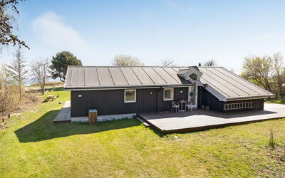 Trajko - 100M from the Sea