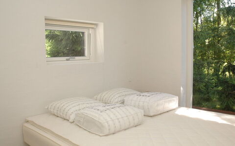 Fernande - 150M from the Sea: Legna, Camera Da Letto, Letto, Interior Design, Pavimento, Lenzuolo, Bedding, Pavimentazione, Mobilia, Casa