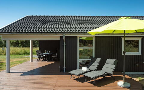 Aksel - 150M from the Sea: Shade, Mobili Da Esterno, Deck, Color Legno, Design, Sedia, Latifoglie, Terrazza, Cortile, Portico