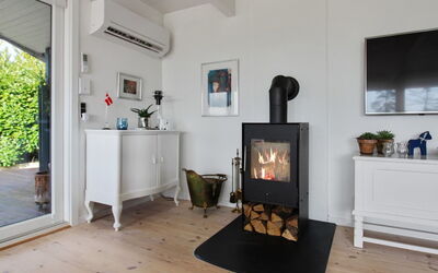 Bisera - 150M from the Sea