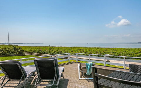 Arnwith - 20M from the Sea: Costiera E Morfologie Oceanic, Mare, Costa, Oceano, Riva, Mobili Da Esterno, Passerella, Sedia, Recinzione, Boardwalk