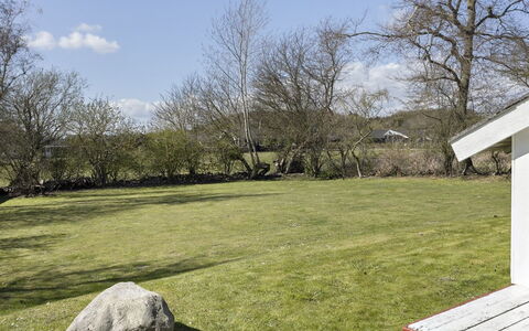 Guthki - 275M from the Sea: Erba, Albero, Ramo, Pascolo, Arbusto, Paesaggio, Giardino, Lotto, Prato, Plain