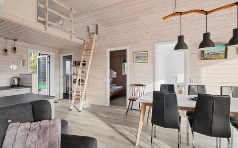 Mato - 100M from the Sea: Legna, Casa, Pavimento In Legno, Latifoglie, Plank, Villetta, Color Legno, Log Cabin, Soggiorno, Legname