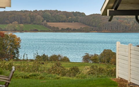 Boris - 500M from the Sea: Zona Residenziale, Tetto, Sobborgo, Driveway, Estate, Camino