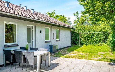 Aarni - 250M to the Fjord: Casa, Lotto, Villetta, Giardino, Shade, Prato, Estate, Landscaping, Cortile, Backyard