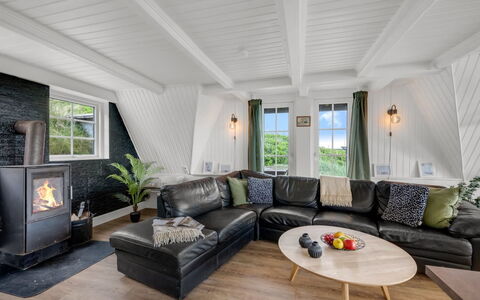 Analia - from the Sea: Legna, Interior Design, Mobilia, Soffitto, Casa, Divano, Pavimentazione, Soggiorno, Pavimento, Pavimento In Legno