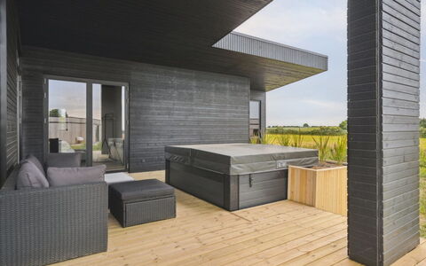 Anelle - 500M from the Sea: Legna, Materiale Composito, Deck, Plank, Latifoglie, Pavimento In Legno, Raccordo, Color Legno, Illuminazione Diurna
