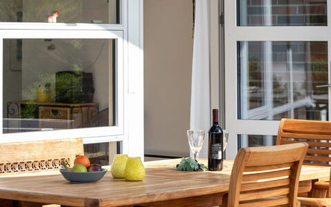 Hilmer - from the Sea: Tetto, Casa, Casa, Villetta, Raccordo, Estate, Driveway, Edifici Giardino, Cortile, Capannone