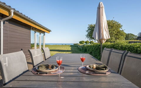 Orsa - 80M from the Sea: Comunita 'Impianto, Luce Del Sole, Pianta Erbacea, Giardino, Piantagione, Agricoltura, Azienda Agricola
