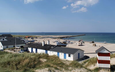 Engelbertine - 900M from the Sea