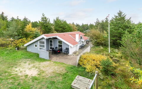 Biriel - 1Km from the Sea: Villetta, Capannone, Capanna, Agriturismo, Prateria, Baracca, Fienile, Log Cabin, Edifici Giardino
