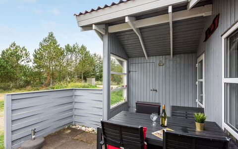 Biriel - 1Km from the Sea: Villetta, Capannone, Capanna, Agriturismo, Prateria, Baracca, Fienile, Log Cabin, Edifici Giardino