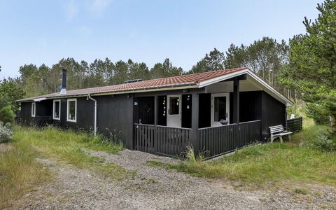 Emeline - 1.7Km from the Sea: Villetta, Capannone, Capanna, Agriturismo, Prateria, Baracca, Fienile, Log Cabin, Edifici Giardino