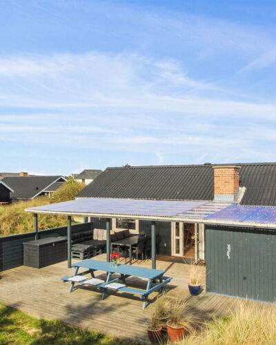 Madsen - 500M from the Sea