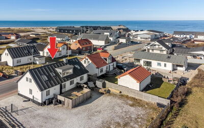 Thilla - 100M from the Sea
