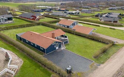 Loviisa - 300M to the Fjord: Tetto, Plain, Lotto, Area Rurale, Casa, Estate, Campo, Villetta, Prato, Sobborgo