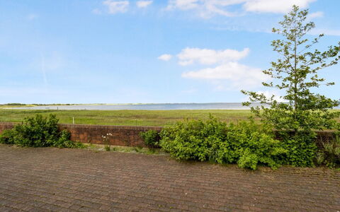 Emmie - 50M to the Fjord: Zona Residenziale, Tetto, Sobborgo, Driveway, Estate, Camino