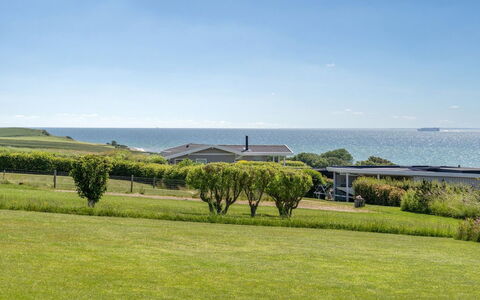 Anniina - 200M from the Sea: Erba, Verde, Pascolo, Orizzonte, Plain, Lotto, Mare, Prato, Groundcover, Oceano