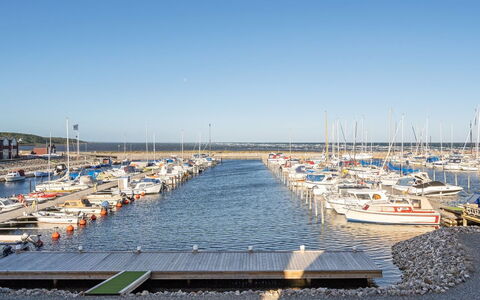 Line - 10M from the Sea: Casa, Tetto, Casa, Villetta, Capannone, Edifici Giardino, Raccordo, Cortile, Log Cabin, Capanna