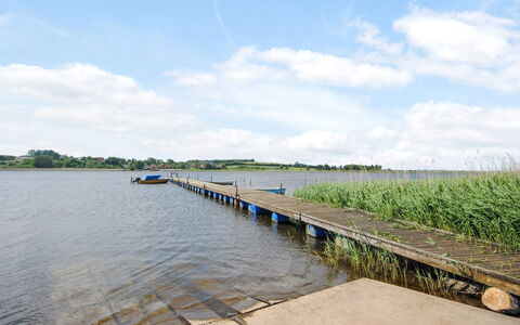 Annabeth - 300M to the Fjord: Cielo, Blu, Risorse Idriche, Acqua, Giorno, Waterway, Nube, Alveo, Banca, Dock