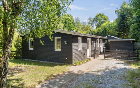 Self - 400M to the Fjord: Legna, Casa, Casa, Arbusto, Villetta, Porta, Groundcover, Raccordo, Giardino