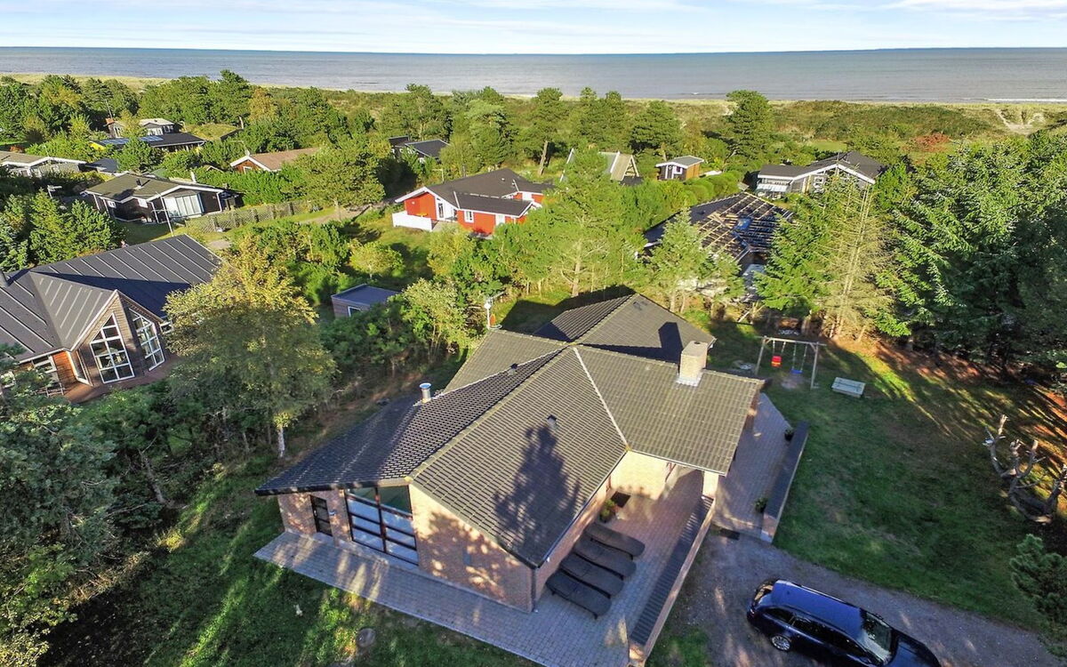 Ehlin - 150M from the Sea