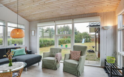 Skaghe - 200M from the Sea: Interior Design, Mobilia, Legna, Pavimentazione, Soffitto, Pavimento, Lampada, Casa, Soggiorno, Sedia