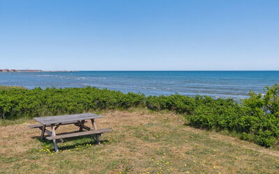 Kalist - 50M from the Sea