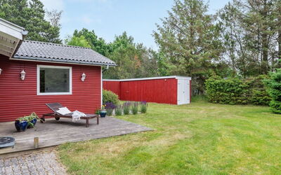 Anevay - 300M from the Sea