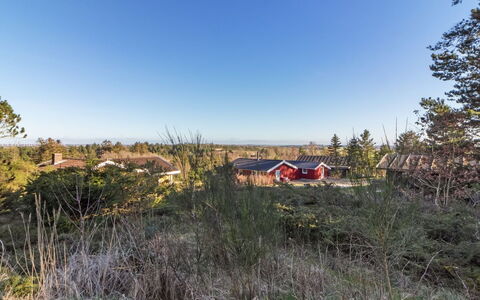 Jaakob - 4Km from the Sea: Cielo, Arbusto, Lotto, Area Rurale, Luce Del Sole, Villetta, Landscaping