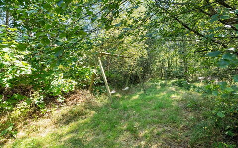 Jussi - 3.5Km from the Sea: Zona Residenziale, Tetto, Sobborgo, Driveway, Estate, Camino
