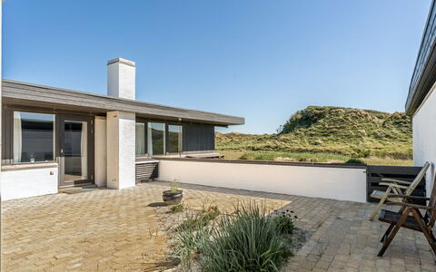 Ingomar - 300M from the Sea: Legna, Tetto, Casa, Villetta, Porta, Casa, Raccordo, Lotto, Edifici Giardino, Capannone