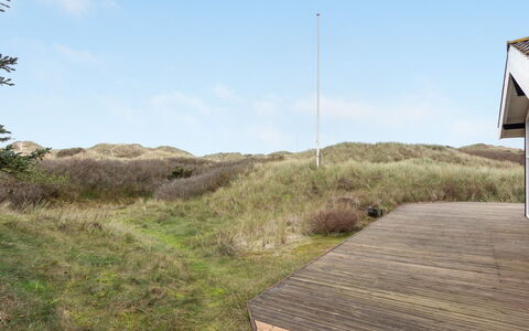 Lennja - 300M from the Sea: Ecoregione, Lotto, Pendenza, Shrubland, Steppa, Trail, Prateria, Chaparral
