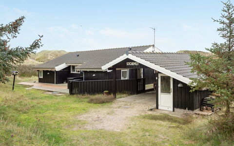 Lennja - 300M from the Sea