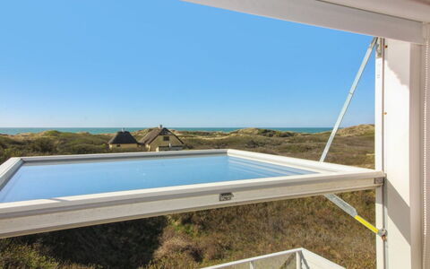 Emiline - 250M from the Sea: Legna, Casa, Portico, Deck, Latifoglie, Tetto, Color Legno, Pavimento In Legno, Eco Hotel