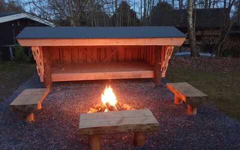 Agneta - 750M from the Sea: Legna, Casa, Portico, Deck, Latifoglie, Tetto, Color Legno, Pavimento In Legno, Eco Hotel