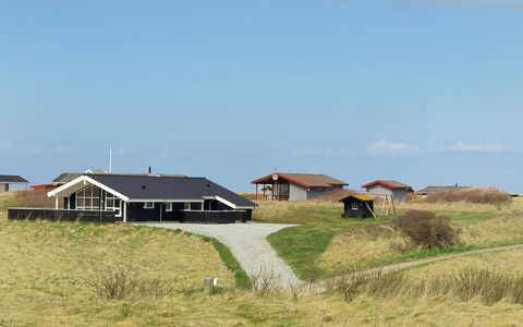 Alana - 346M from the Sea: Tetto, Casa, Casa, Villetta, Raccordo, Estate, Driveway, Edifici Giardino, Cortile, Capannone